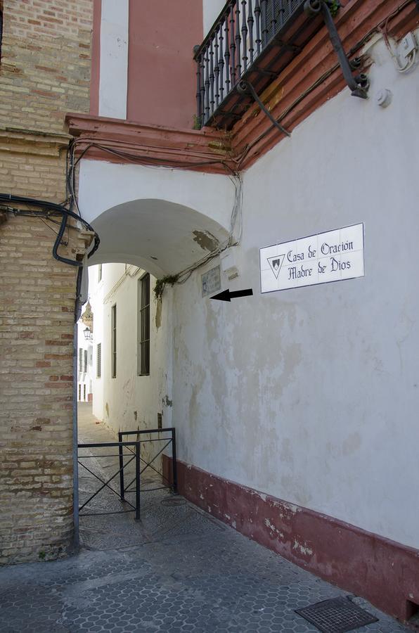 Convento Madre De Dios De Carmona Hotel Екстериор снимка